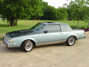 1987 regal limited dark blue light blue