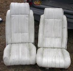 78 TR RARE WHITE SEATS