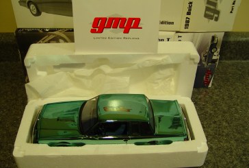 1:18 Scale GMP 8102CB Buick Regal Turbo T