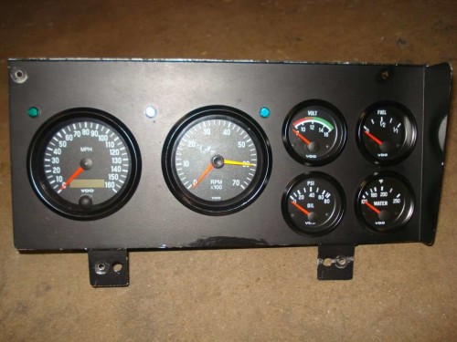 Performance Instruments buick dash 1