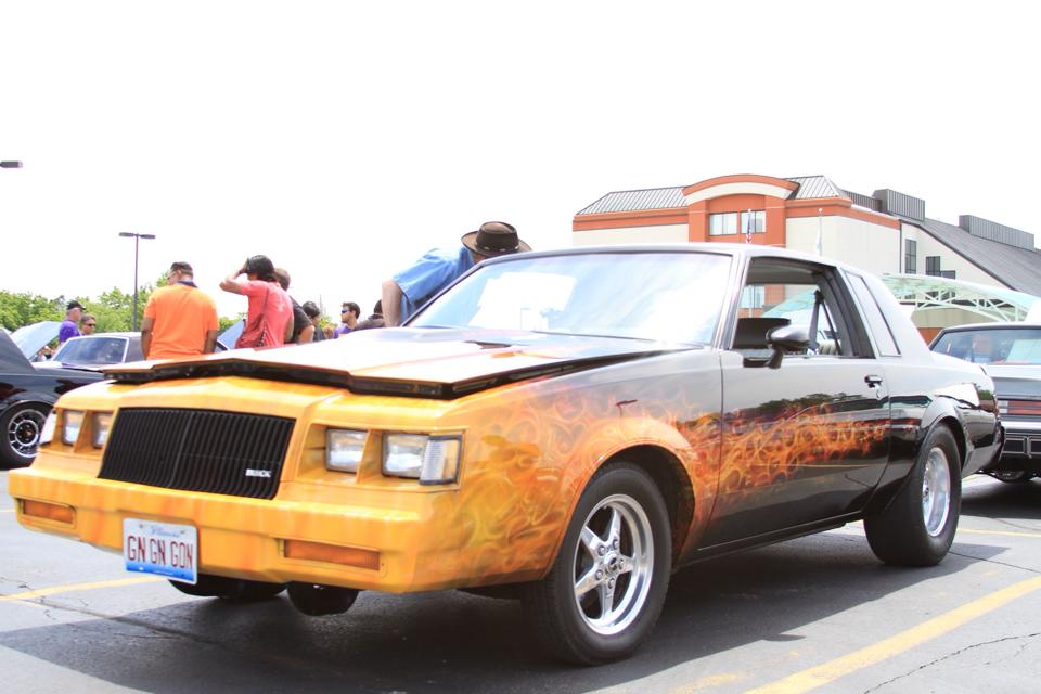 Flamed Paint Jobs on Buick Grand National