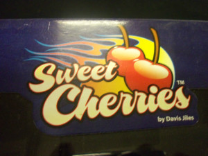sweet cherries motormax black 1-24 grand national 2