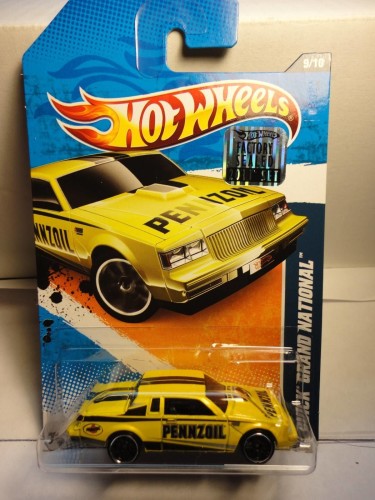 from Hotwheels 2011 Factory Sealed Set 1 of 500 yellow pennzoil