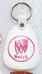 vintage buick logo key ring