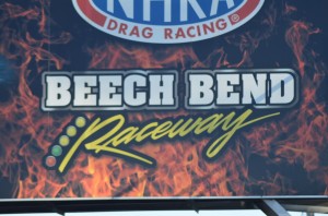 beech bend raceway sign