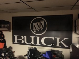 big buick tri shield sign