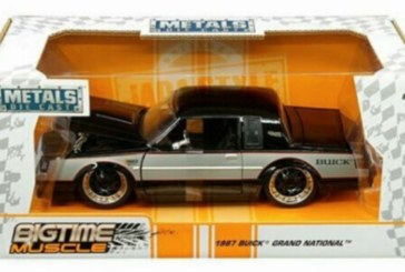 Metals 1:24 Die Cast Bigtime Muscle Buick Grand National WH1 Paint Scheme
