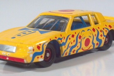 Racing Champions 1981 Buick Regal 1:64 Die Cast Pro Stock Race Cars