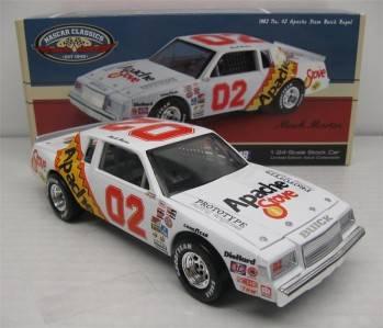 NASCAR Classics & Custom 1:24 Diecast Buick Regal Stock Cars
