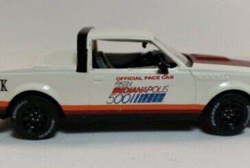 Custom 1:43 Scale Greenlight 1981 Buick Regal Indianapolis 500 Pace Car