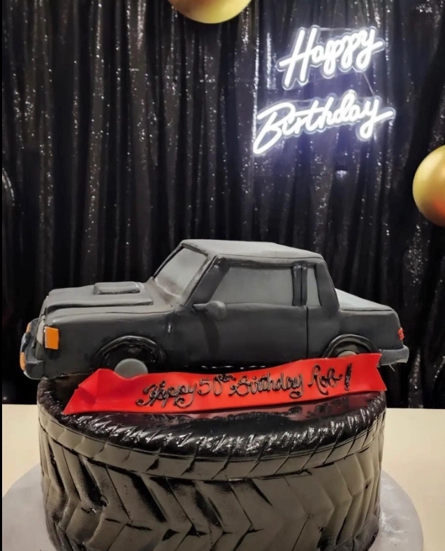 Celebratory Buick Regal Grand National Cakes