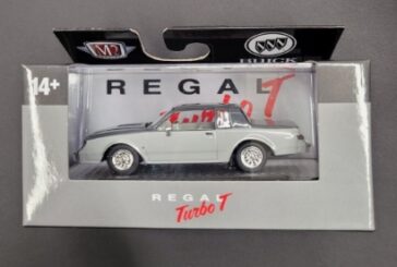 2024 M2 1987 Buick Regal Turbo T Type Diecast (2 Tone Gray)