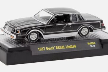 M2 Machines 1987 Buick Regal Limited Lowriders Diecast