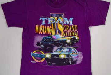 Vintage Buick Racing Themed Hawk GN T Shirts