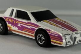 Vintage Hot Wheels Hood Basher Front Ender Crack Ups Buick Regals