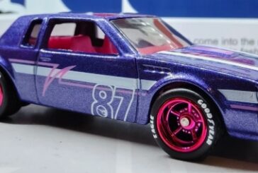 Is The Hot Wheels Purple '87 Buick Regal GNX Really Special? (Factory Prototype Diecasts)